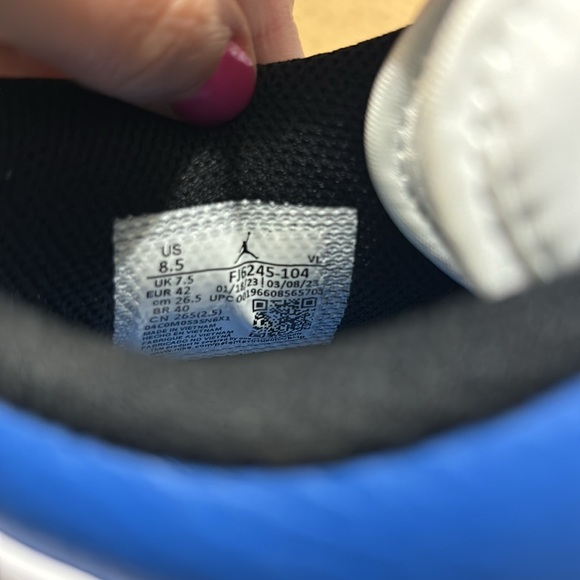 Nike -Jordan 1 Low TD - white/black-royal - Size 8.5 - Authentic Brand New! - Picture 5 of 7